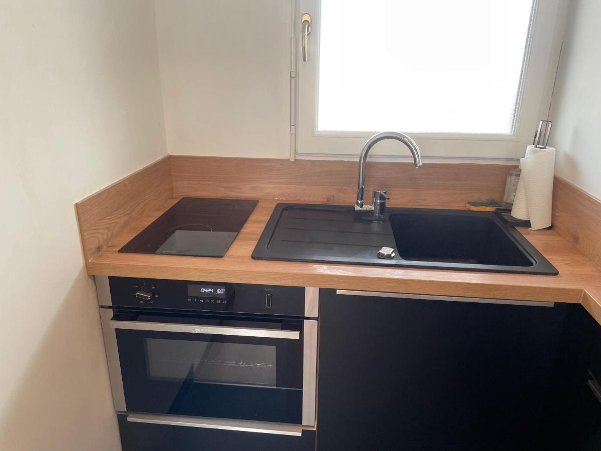 Alp Chartres - Grand Studio Avec Terrasse Et Parking Exterior foto